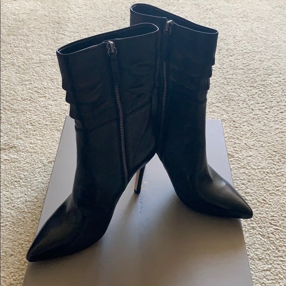 Heather pointy toe leather booties - Picture 3 of 3